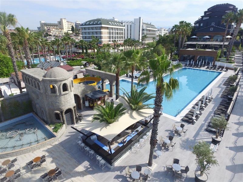 Thalia Unique Hotel Side Exterior foto